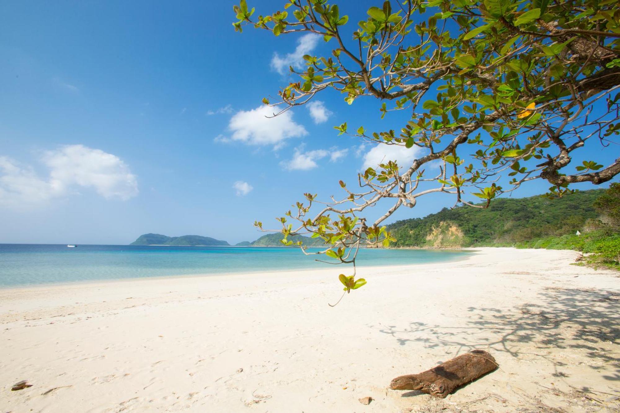 Iriomote Hotel By Hoshino Resorts Urauchi Экстерьер фото