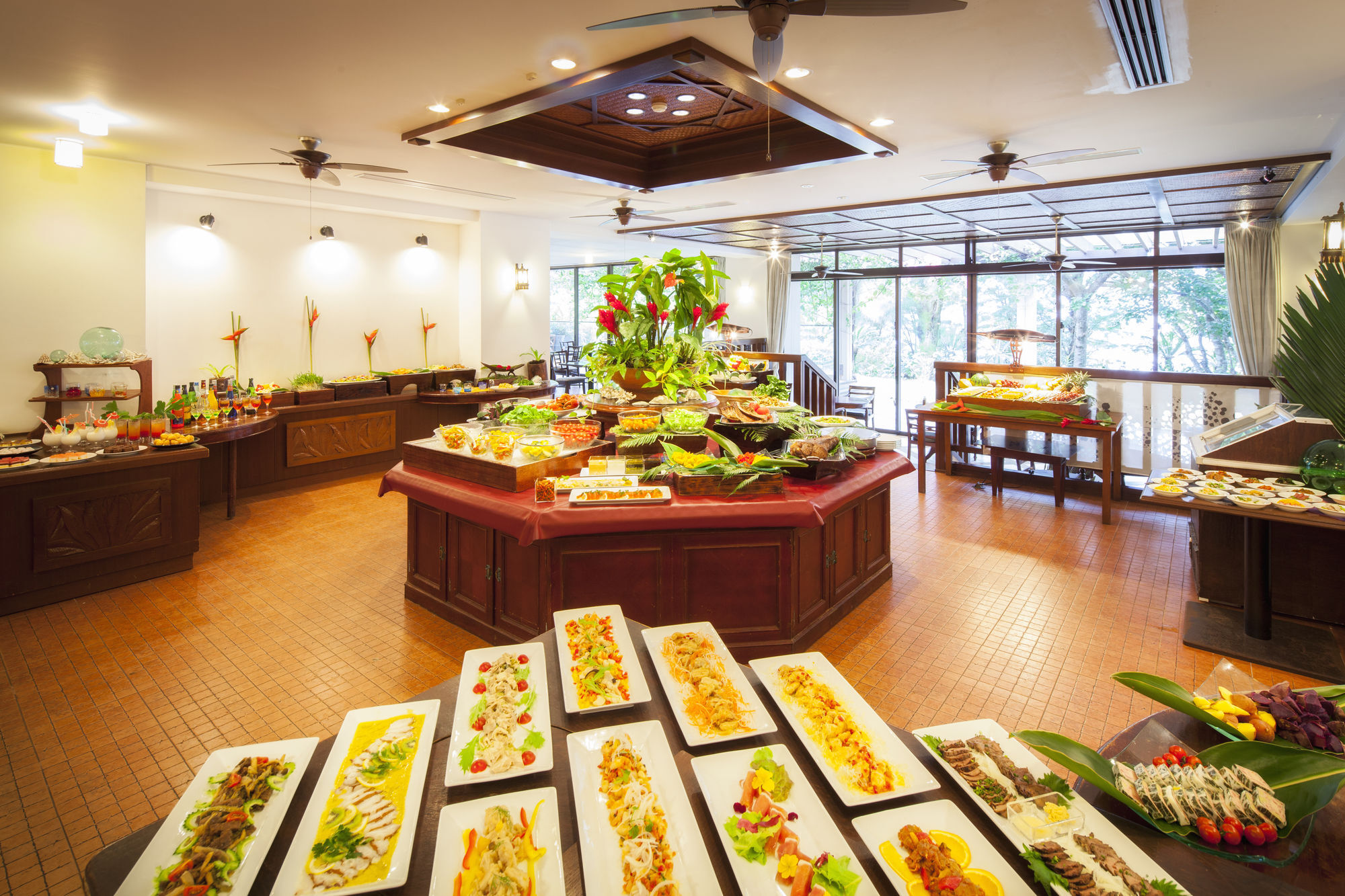 Iriomote Hotel By Hoshino Resorts Urauchi Экстерьер фото